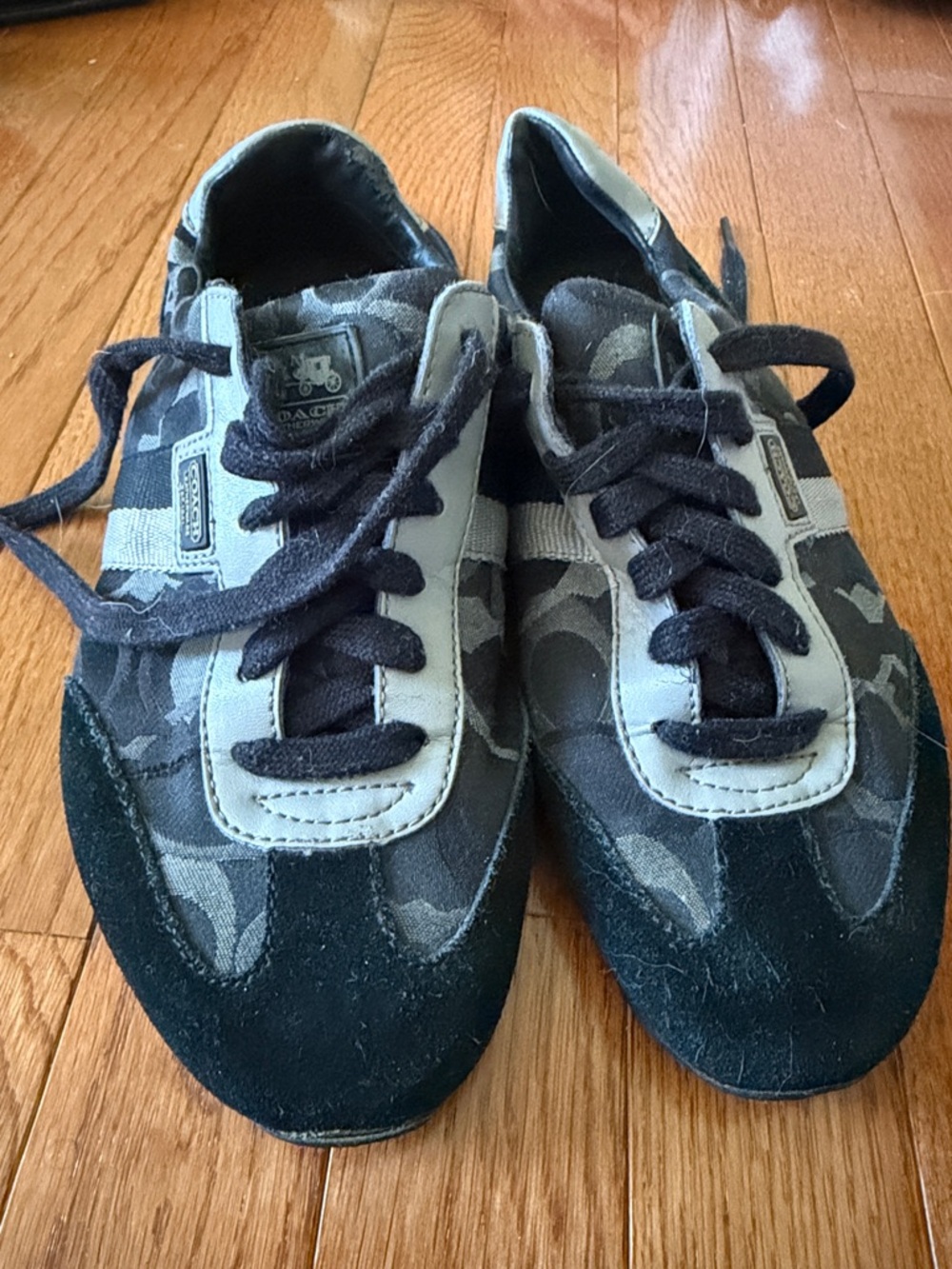 Coach Kinsley black and Gray Signature Jacquard Lace-Up Sneakers